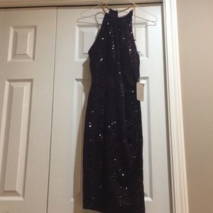 Beautiful Eliza J dress for holiday season